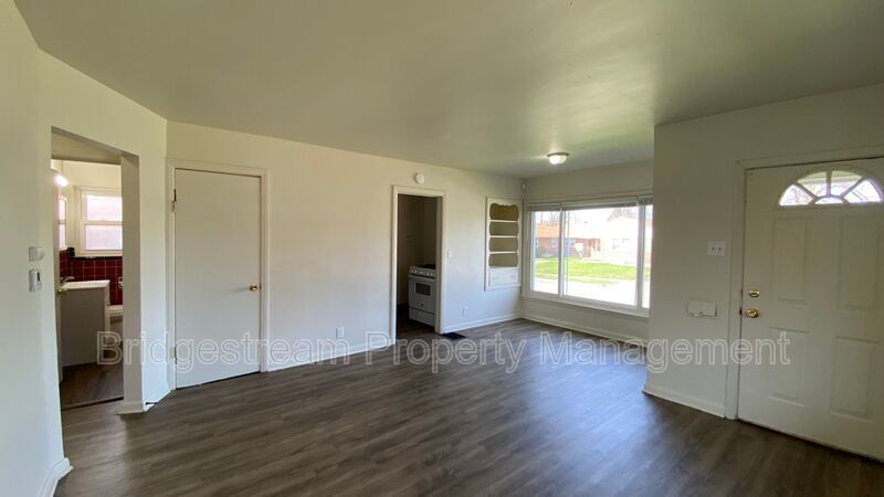 Cozy 2 Bed, 1 Bath Unit Now Available property image