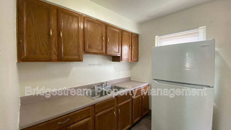 Cozy 2 Bed, 1 Bath Unit Now Available property image