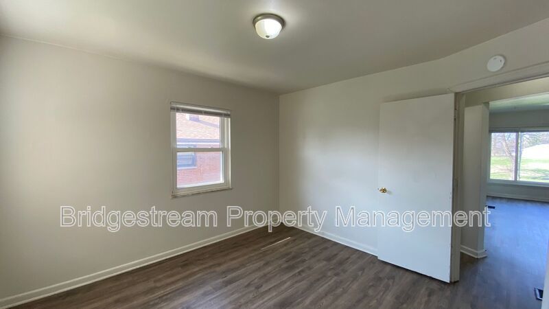 Cozy 2 Bed, 1 Bath Unit Now Available property image