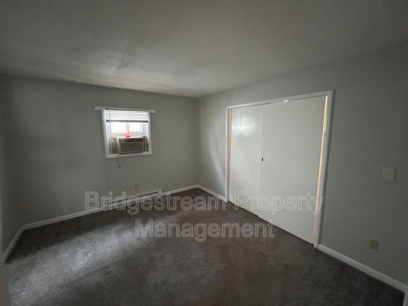 Cozy 5 Bed Home in Dayton Now Available property image