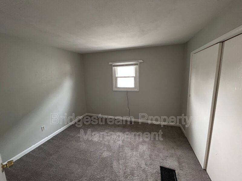 Cozy 5 Bed Home in Dayton Now Available property image