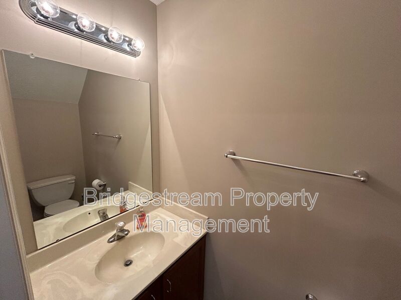 Beautiful 2 Bed, 1.5 Bath Townhome in Beavercreek property image