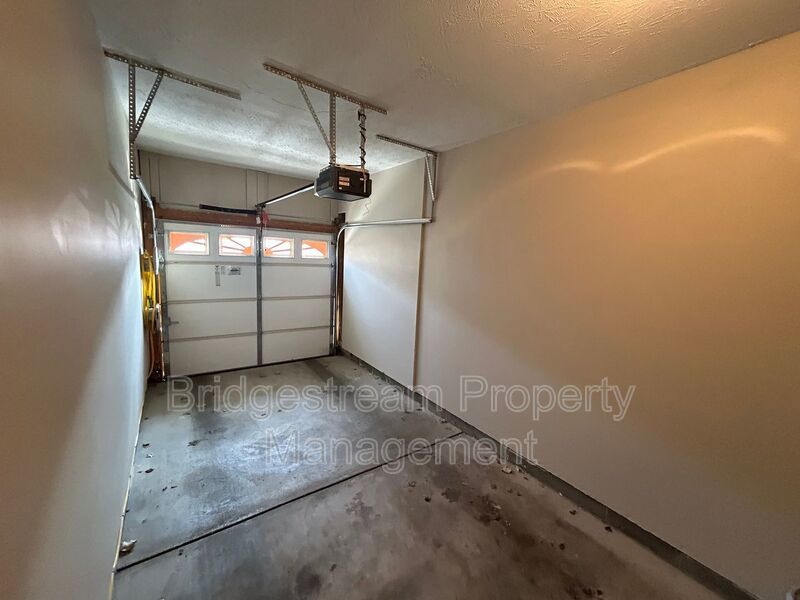 Beautiful 2 Bed, 1.5 Bath Townhome in Beavercreek property image