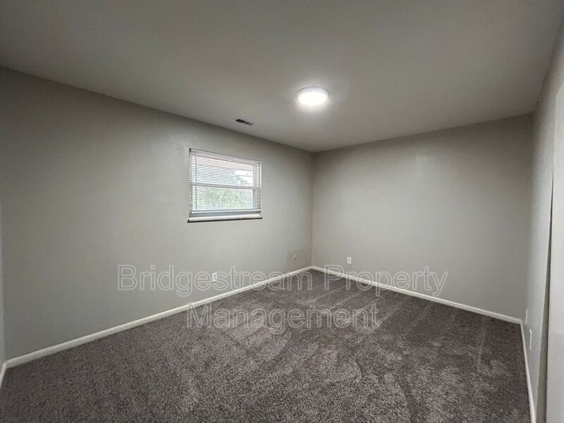 Newly Renovated 2 Bed, 1 Bath Unit in Clayton Coming Soon! property image