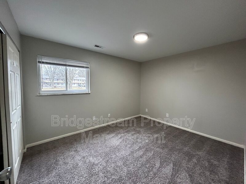 Newly Renovated 2 Bed, 1 Bath Unit in Clayton Coming Soon! property image
