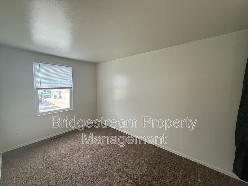 Cozy 3 Bed, 2.5 Bath Home Now Available property image