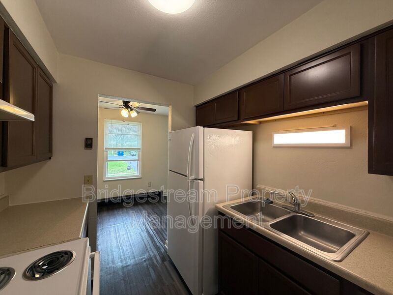 Cozy 2 Bed, 1 Bath Apartment Now Available property image