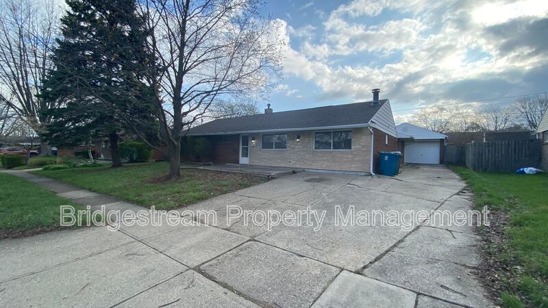 Cozy 4 Bed, 1 Bath Home Now Available property image