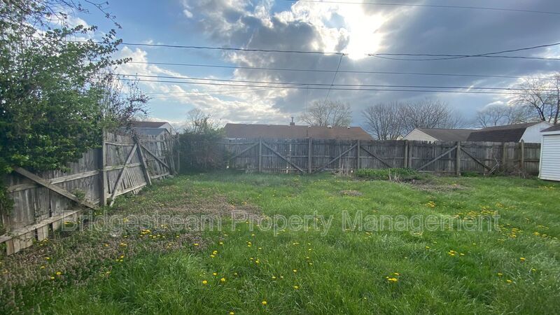 Cozy 4 Bed, 1 Bath Home Now Available property image