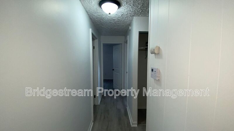 Cozy 4 Bed, 1 Bath Home Now Available property image