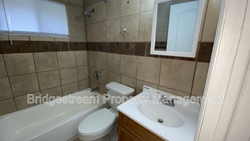 Cozy 4 Bed, 1 Bath Home Now Available property image
