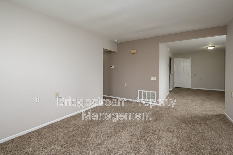 Lower Level 2 Bedroom, 1.5 Bath Townhome property image