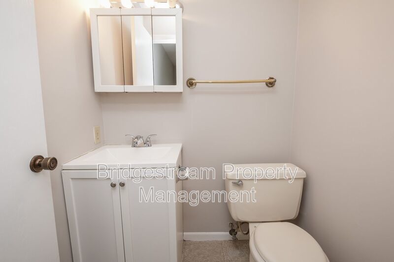 Lower Level 2 Bedroom, 1.5 Bath Townhome property image
