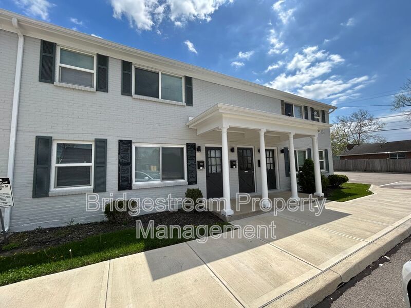 Beautifully Renovated 2 Bed, 2 Bath Unit in Centerville property image