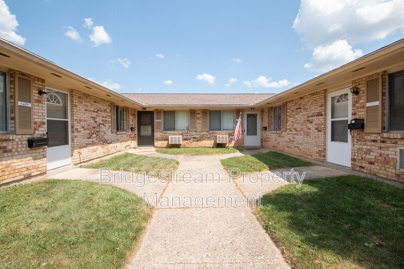Cozy 2 Bed, 1 Bath Ranch Style Unit in Huber Coming Soon property image