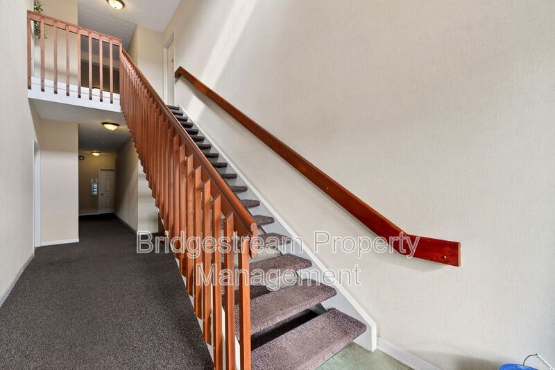 Beautiful 2 Bed, 2 Bath Condo in Centerville property image