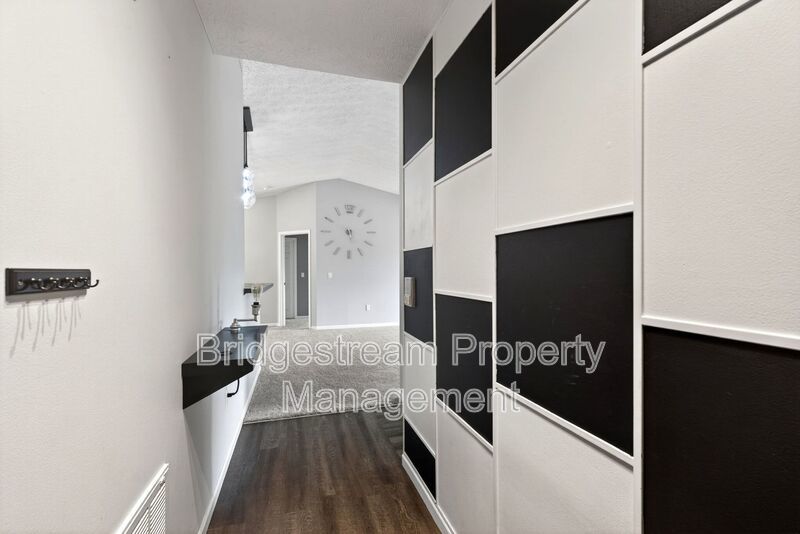 Beautiful 2 Bed, 2 Bath Condo in Centerville property image