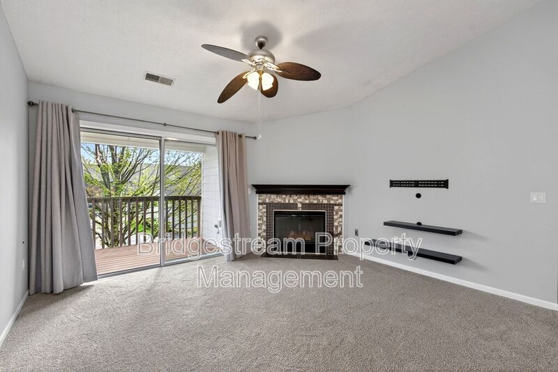 Beautiful 2 Bed, 2 Bath Condo in Centerville property image
