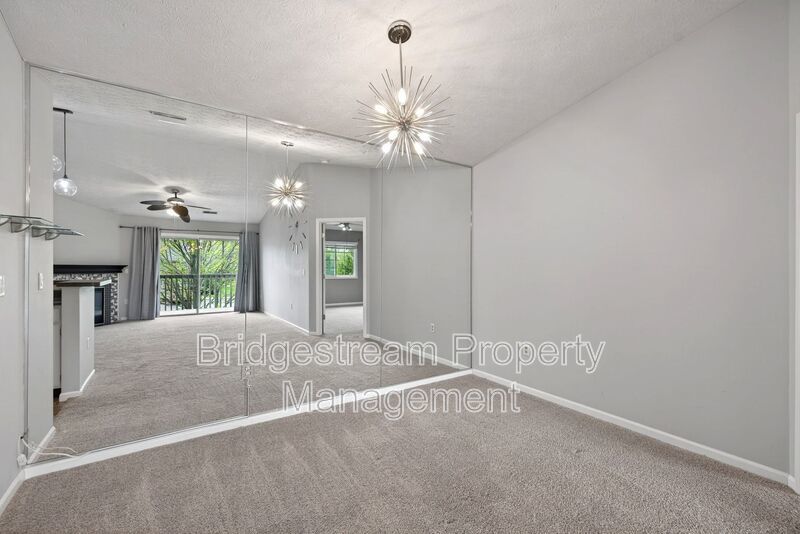 Beautiful 2 Bed, 2 Bath Condo in Centerville property image