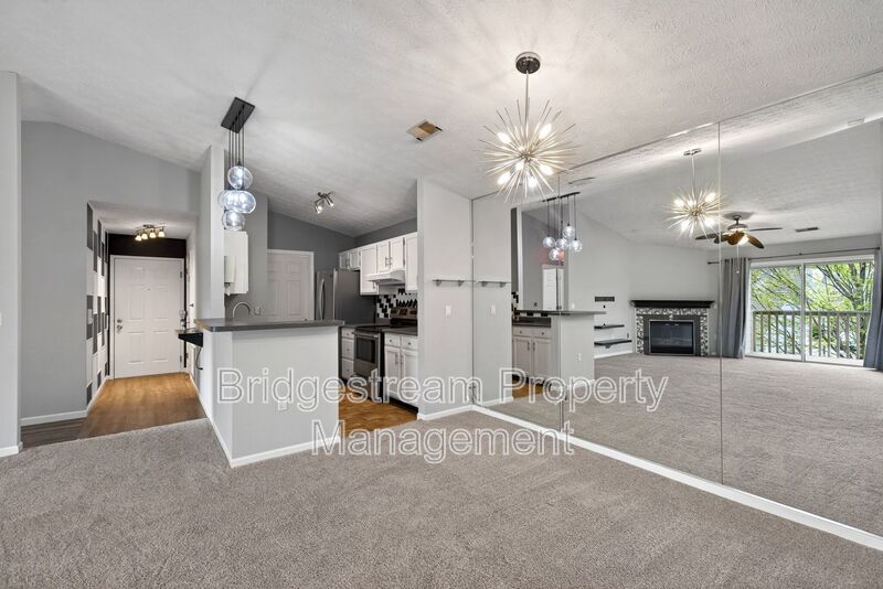 Beautiful 2 Bed, 2 Bath Condo in Centerville property image