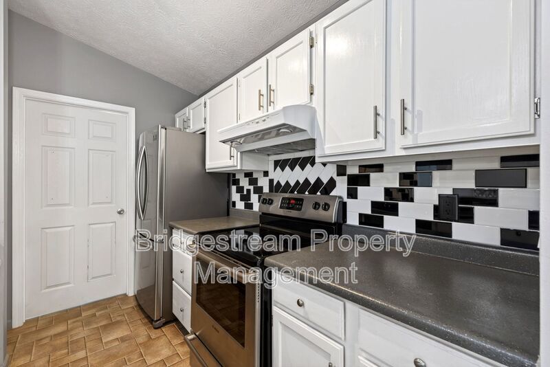 Beautiful 2 Bed, 2 Bath Condo in Centerville property image