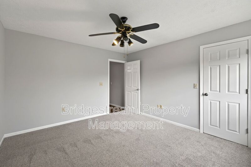 Beautiful 2 Bed, 2 Bath Condo in Centerville property image