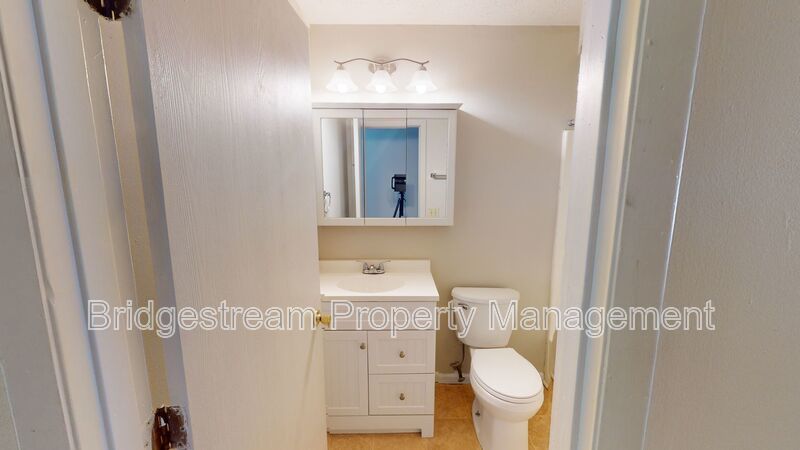 Cozy Ranch Style Apartment Coming Soon property image