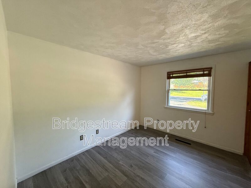 Cozy 3 Bed, 2 Bath Home in Centerville property image