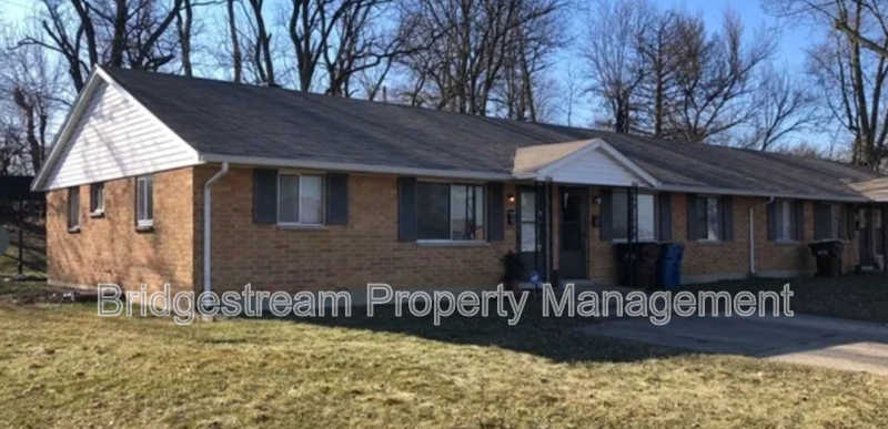 Cozy 2 Bed, 1 Bath Ranch Style Apartment property image