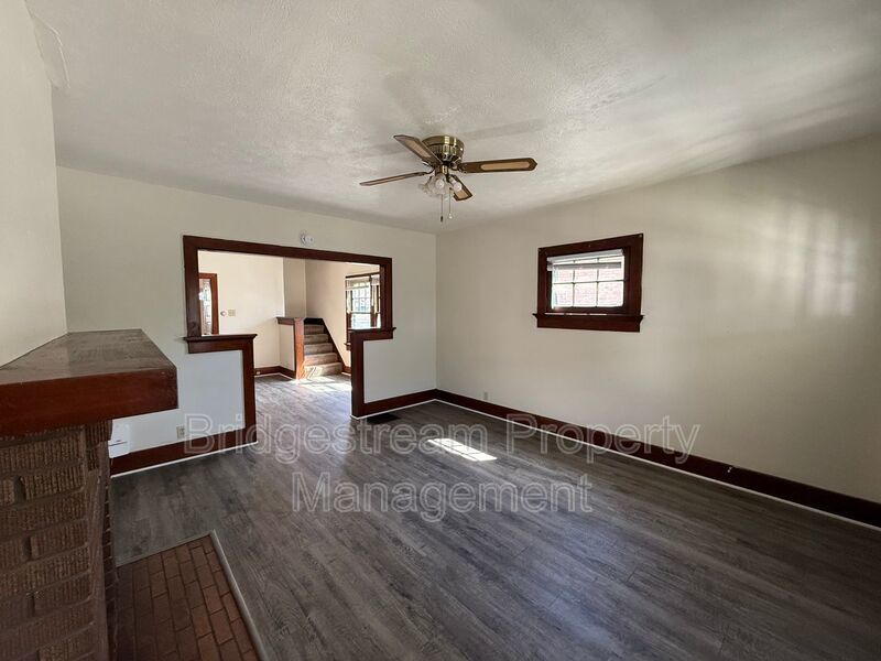 Cozy 3 Bed, 1 Bath Duplex Now Available property image