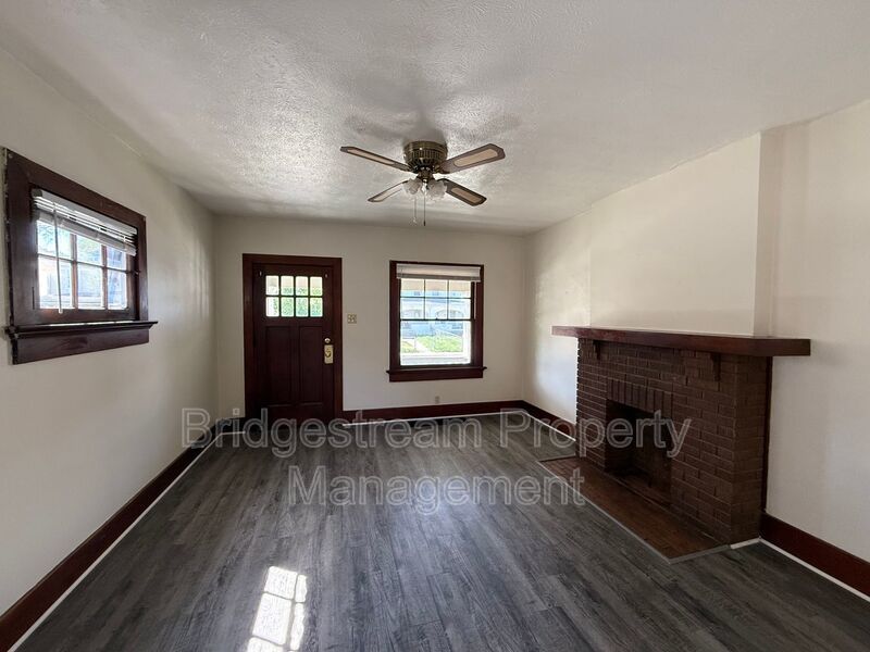 Cozy 3 Bed, 1 Bath Duplex Now Available property image
