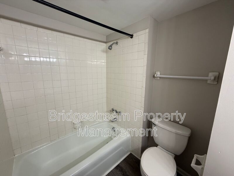 Cozy 2 Bed, 1.5 Bath Unit in Trotwood property image