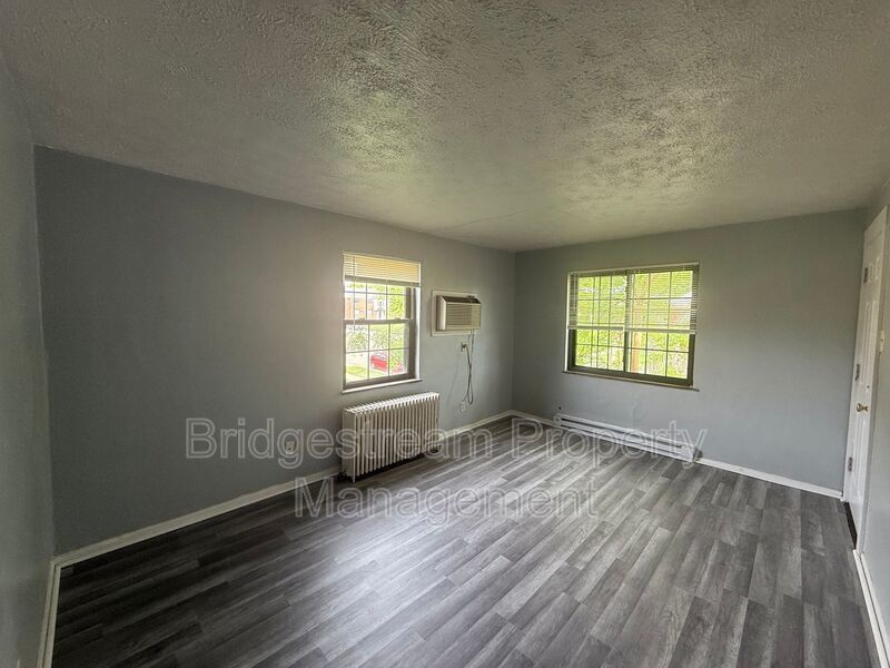 Cozy 1 Bed, 1 Bath Apartment Now Available property image