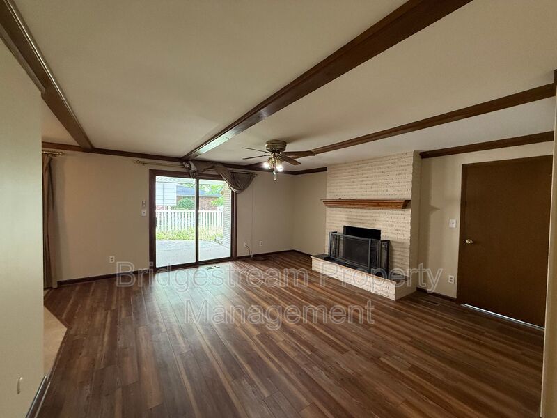 Beautiful 4 Bed, 3 Bath Ranch Style Home in Kettering property image