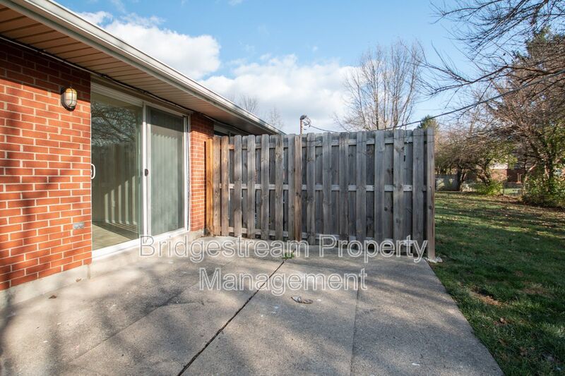 Cozy 2 Bed, 1 Bath Ranch Style Unit in Huber Heights property image