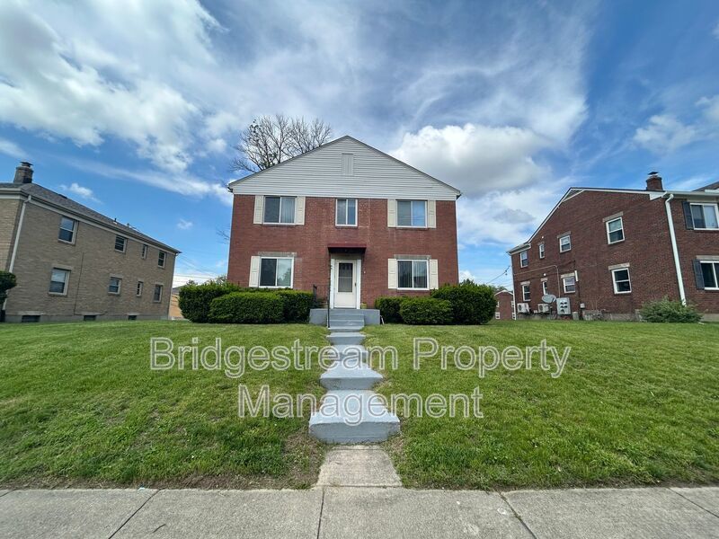 Ground Level 1 Bed, 1 Bath Unit in Kettering property image