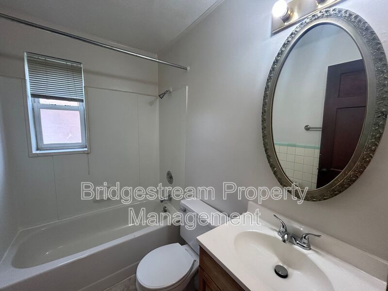 Ground Level 1 Bed, 1 Bath Unit in Kettering property image