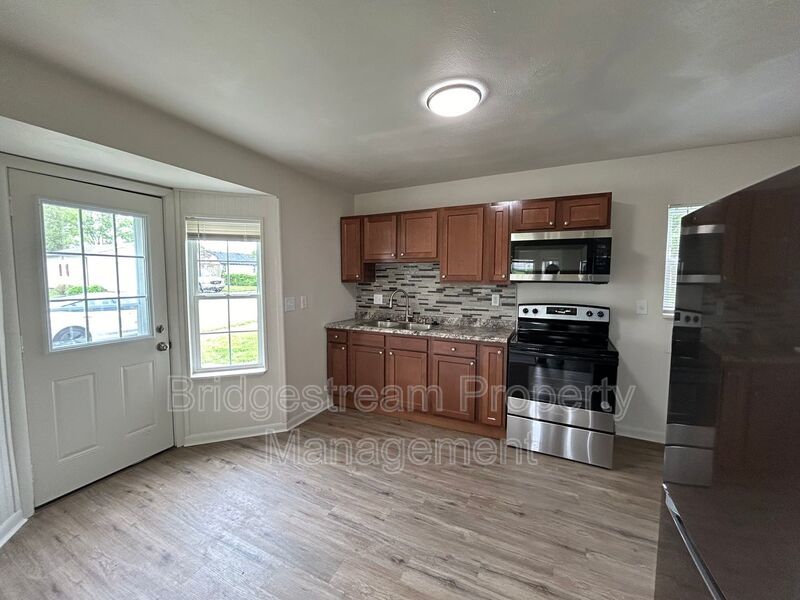 Cozy 3 Bed, 1 Bath Home in Moraine property image