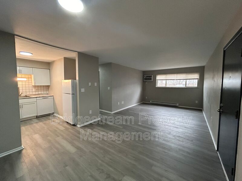 Newly Renovated 2 Bed, 1 Bath Downstairs Unit in Miamisburg Now Available property image