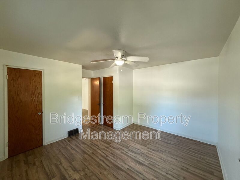Cozy 1 Bed, 1 Bath Upstairs Apartment Now Available property image