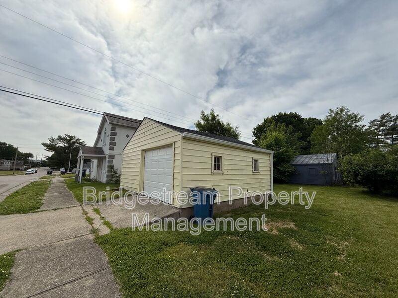 Cozy 3 Bed, 1 Bath Home in Moraine property image