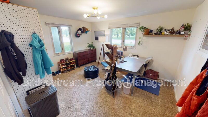 Beautiful 3 Bed, 2 Bath Ranch Home in Dayton property image