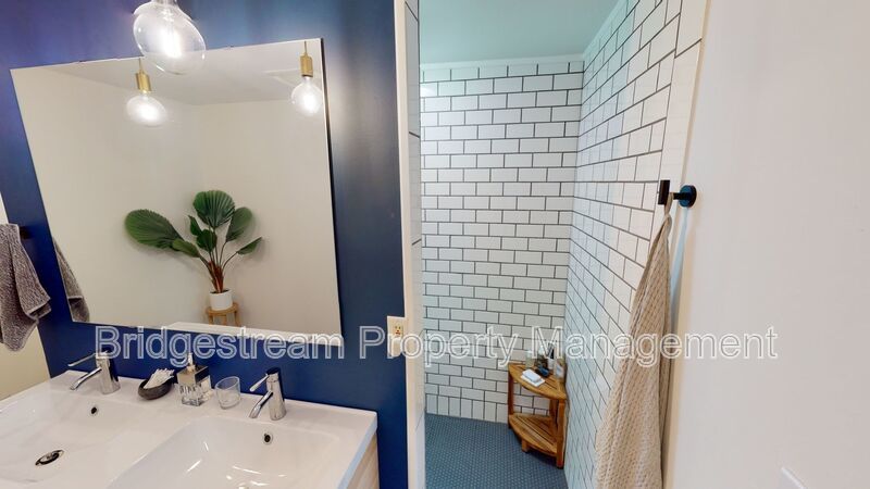 Beautiful 3 Bed, 2 Bath Ranch Home in Dayton property image