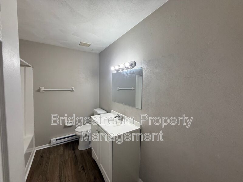 Newly Updated 2 Bed, 1 Bath Apartment in West Carolton Now Available! property image