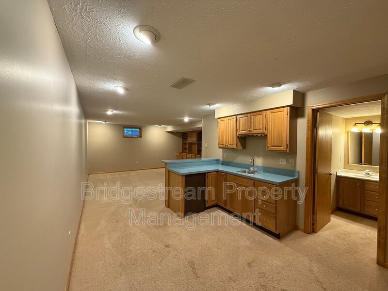 Beautiful 4 Bed, 4 Bath Home Now Available property image