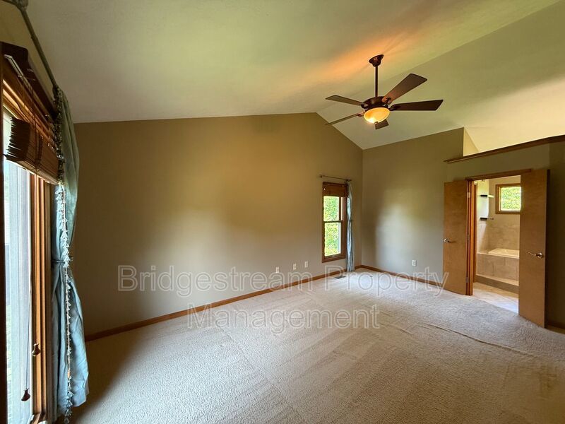 Beautiful 4 Bed, 4 Bath Home Now Available property image