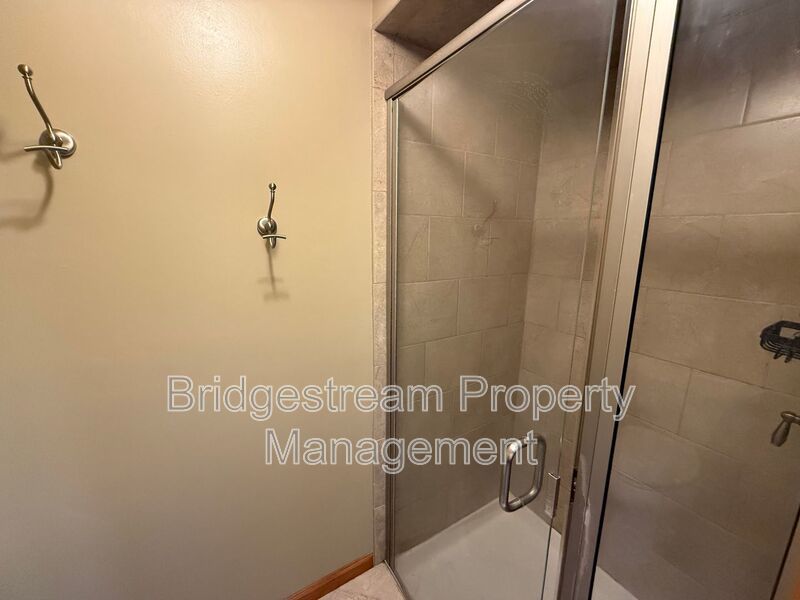 Beautiful 4 Bed, 4 Bath Home Now Available property image