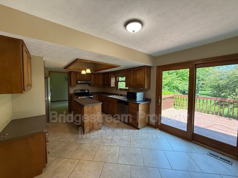 Beautiful 4 Bed, 4 Bath Home Now Available property image