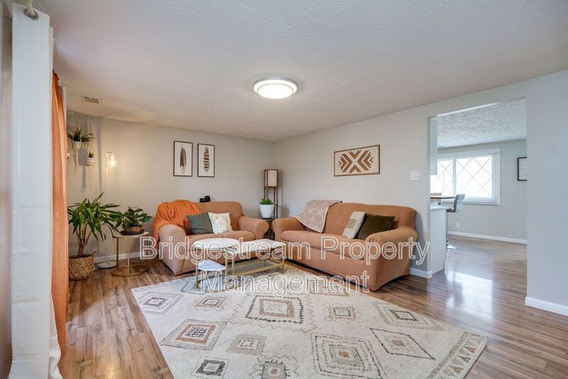 Charming, Fully Renovated 3-Bedroom Home in Xenia property image