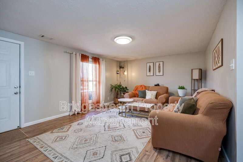 Charming, Fully Renovated 3-Bedroom Home in Xenia property image